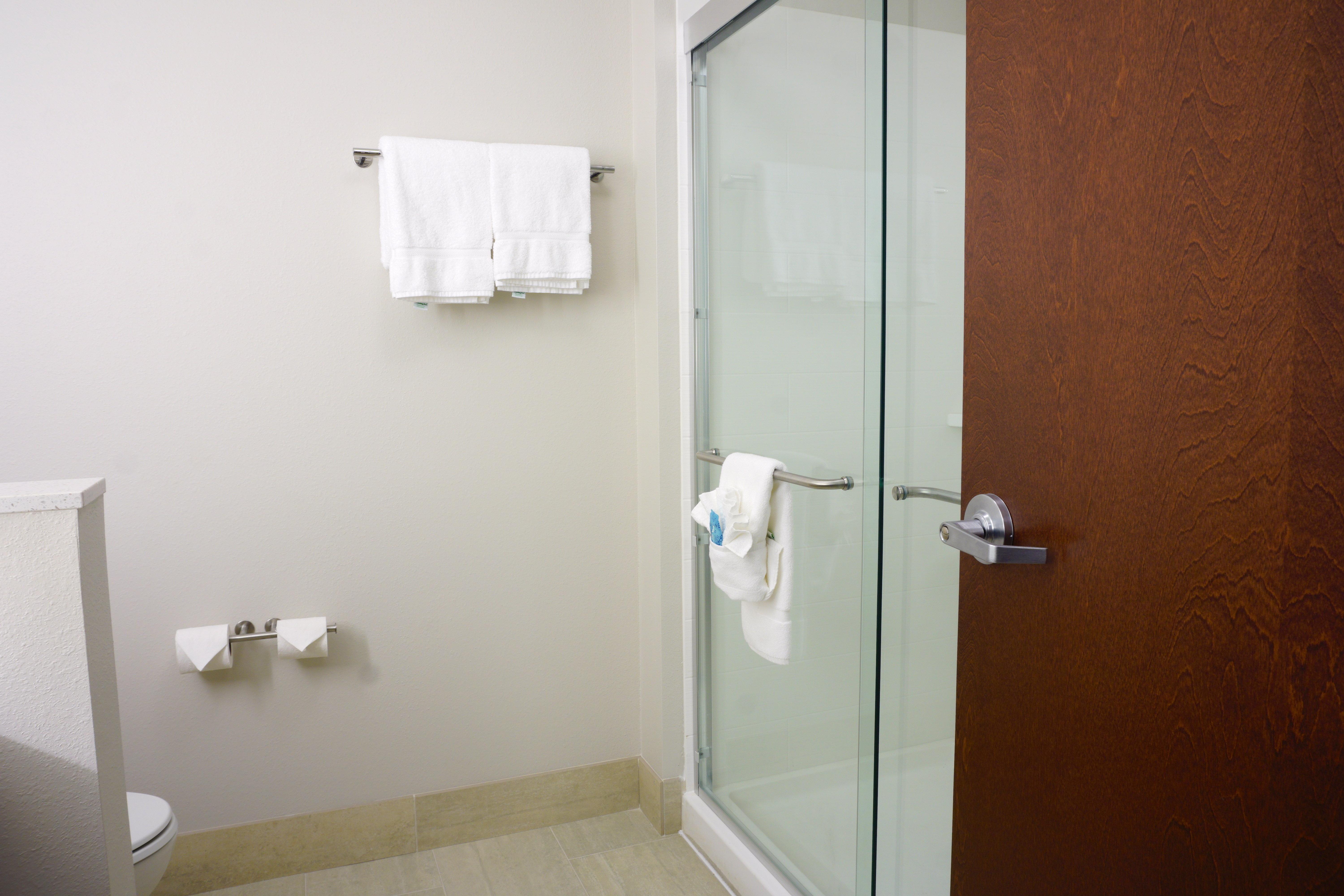 Holiday Inn Express & Suites Omaha - Millard Area By Ihg Bagian luar foto