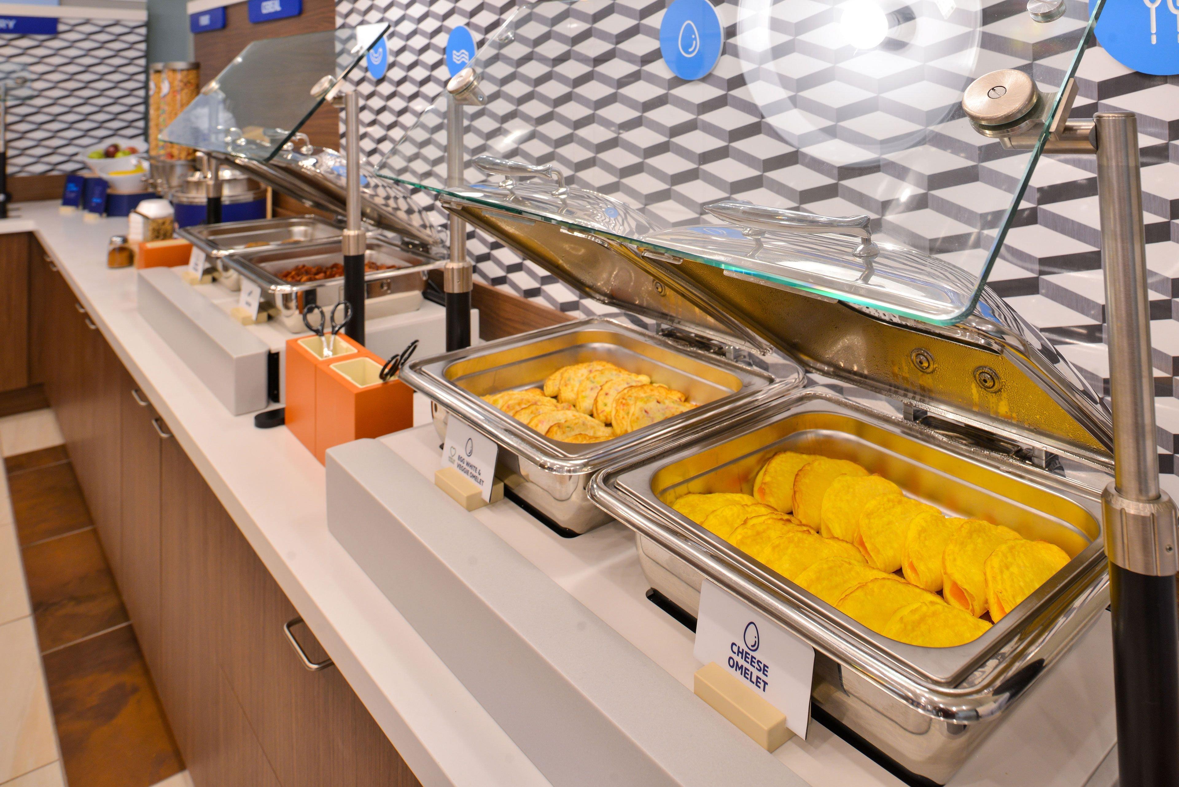 Holiday Inn Express & Suites Omaha - Millard Area By Ihg Bagian luar foto