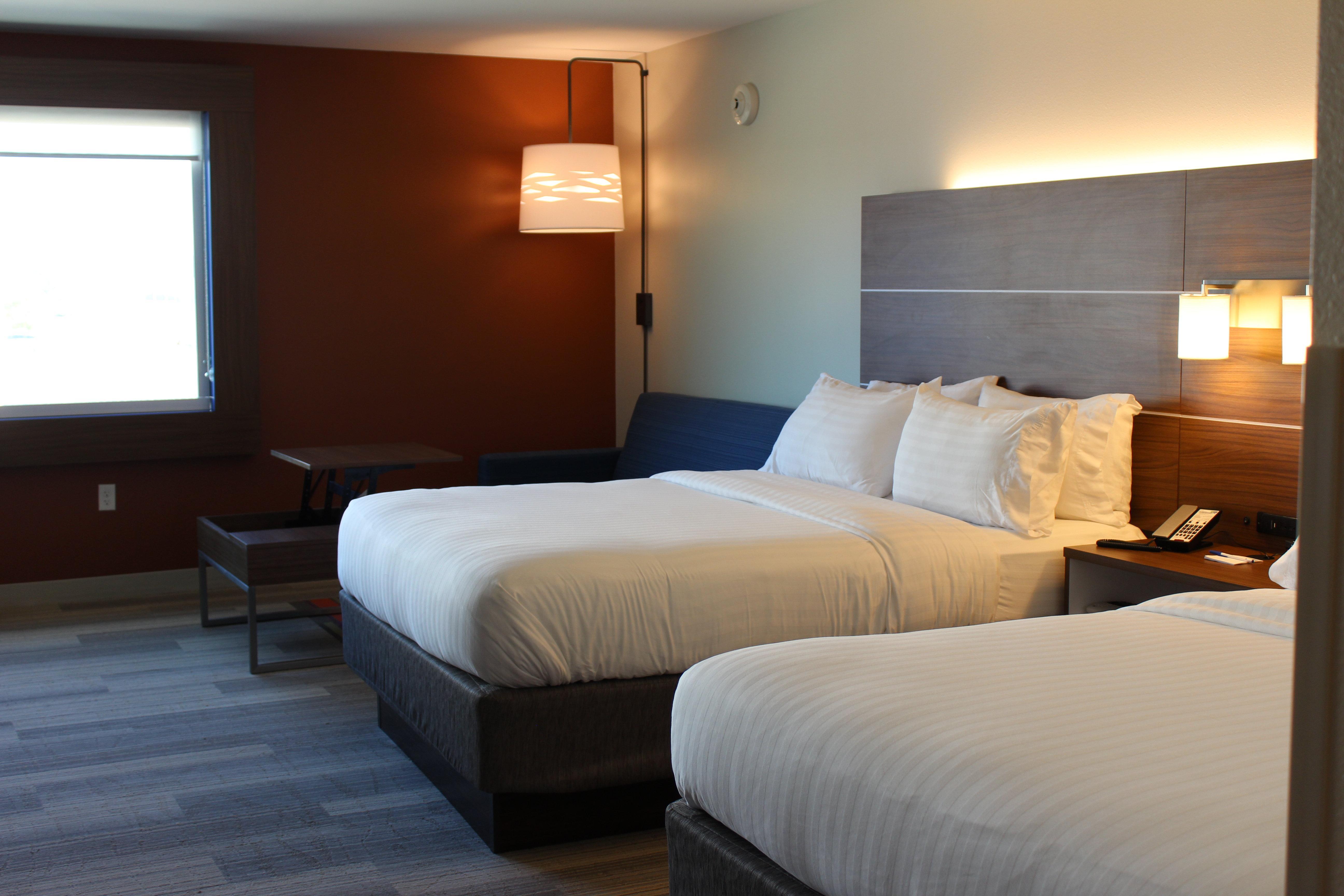 Holiday Inn Express & Suites Omaha - Millard Area By Ihg Bagian luar foto